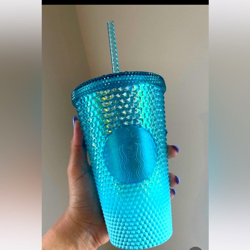 Starbucks Ombre Blue Studded Cup Aqua Splash Cold Tumbler Grande 16oz New 2023